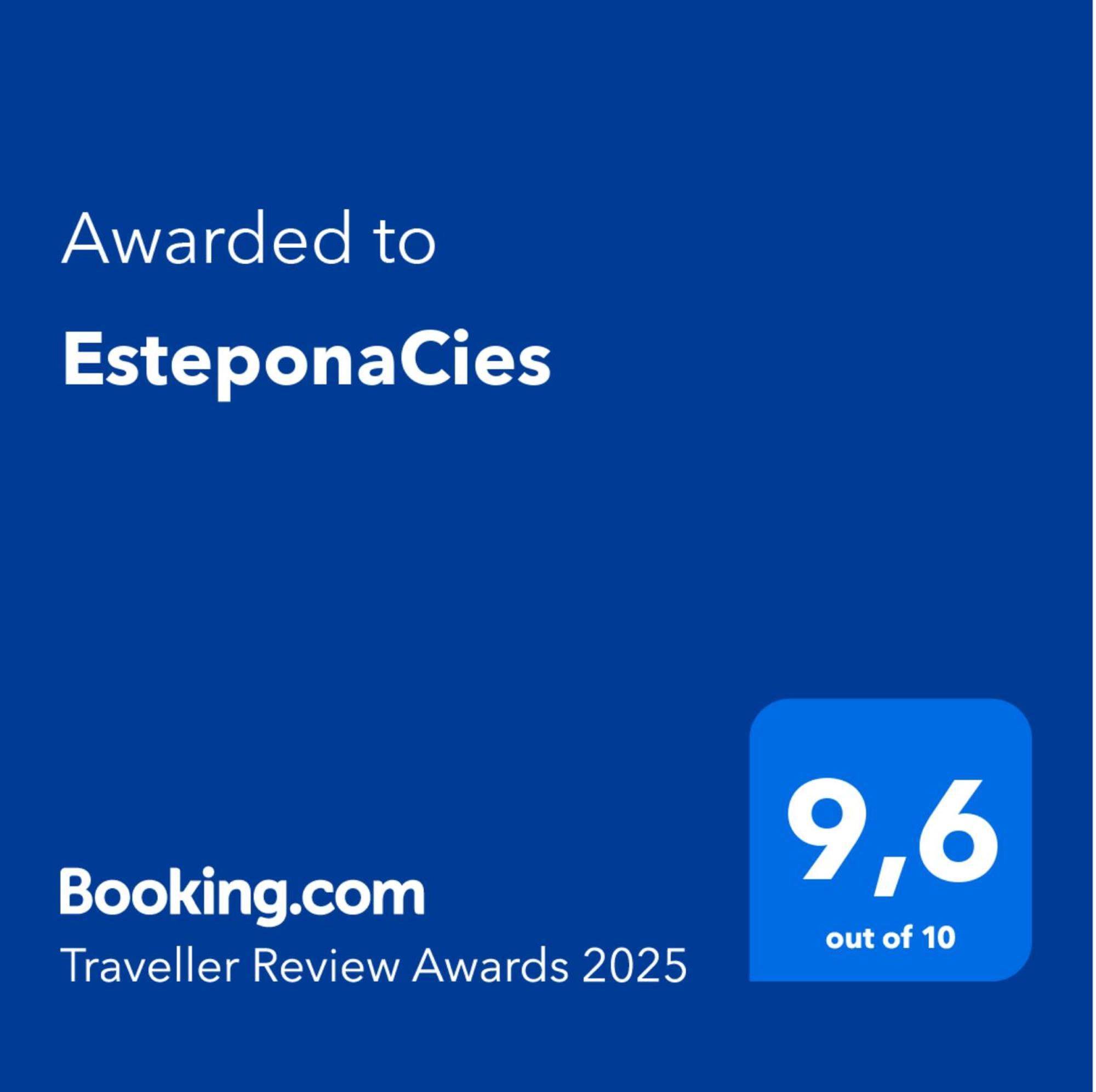 Esteponacies Esterno foto